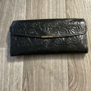 Vintage (1940s-1950s) genuine leather billfold